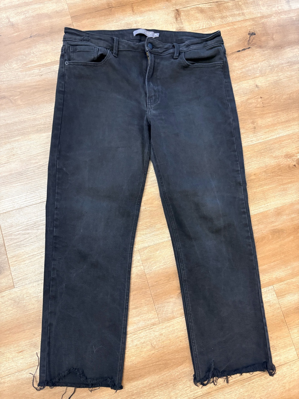 Womens Black Straight-Leg Jeans